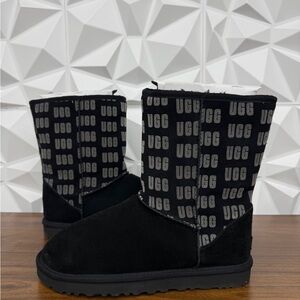 UGG Black and Gray Logo Boots Size 10